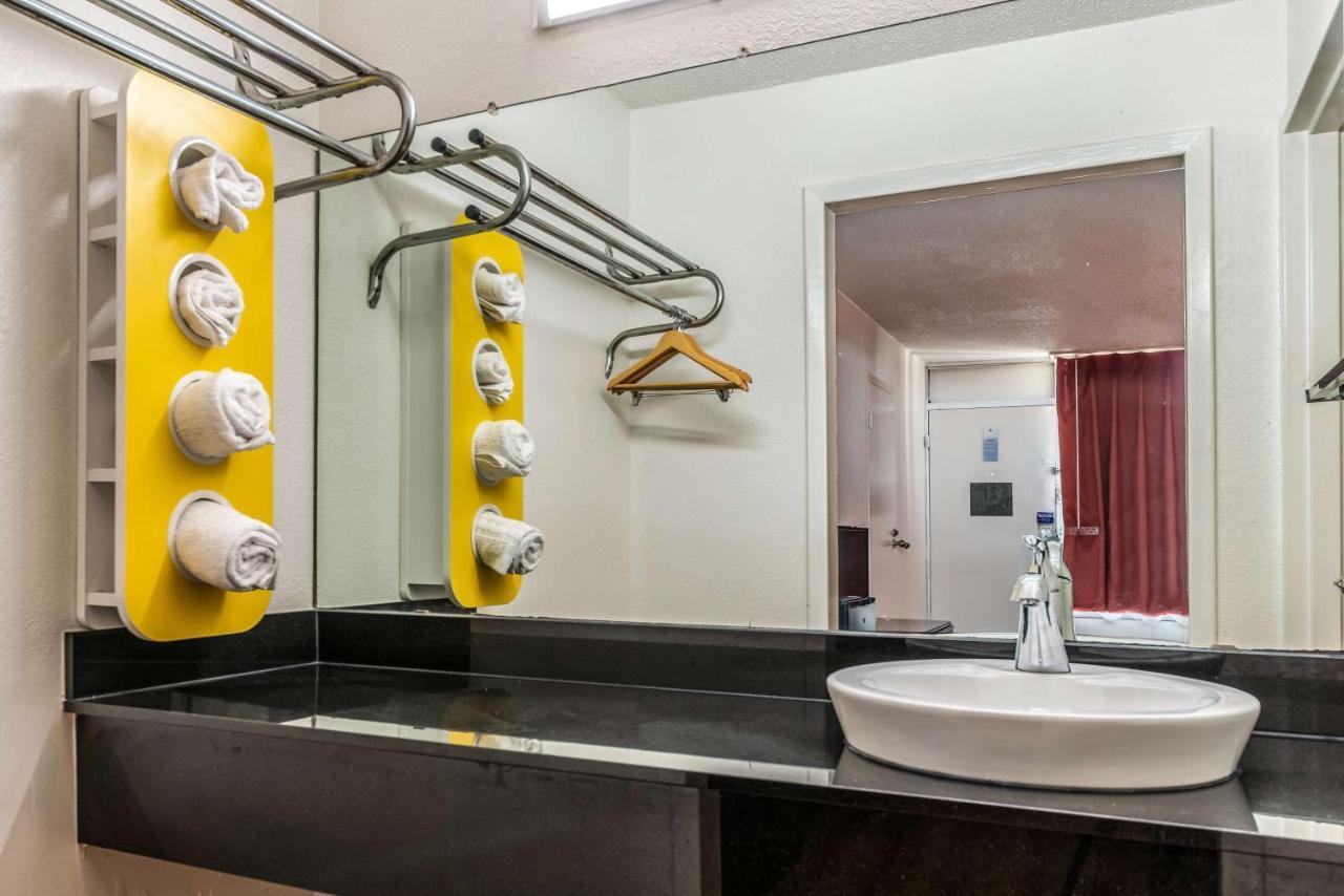 Motel 6-Natchitoches, La Ngoại thất bức ảnh
