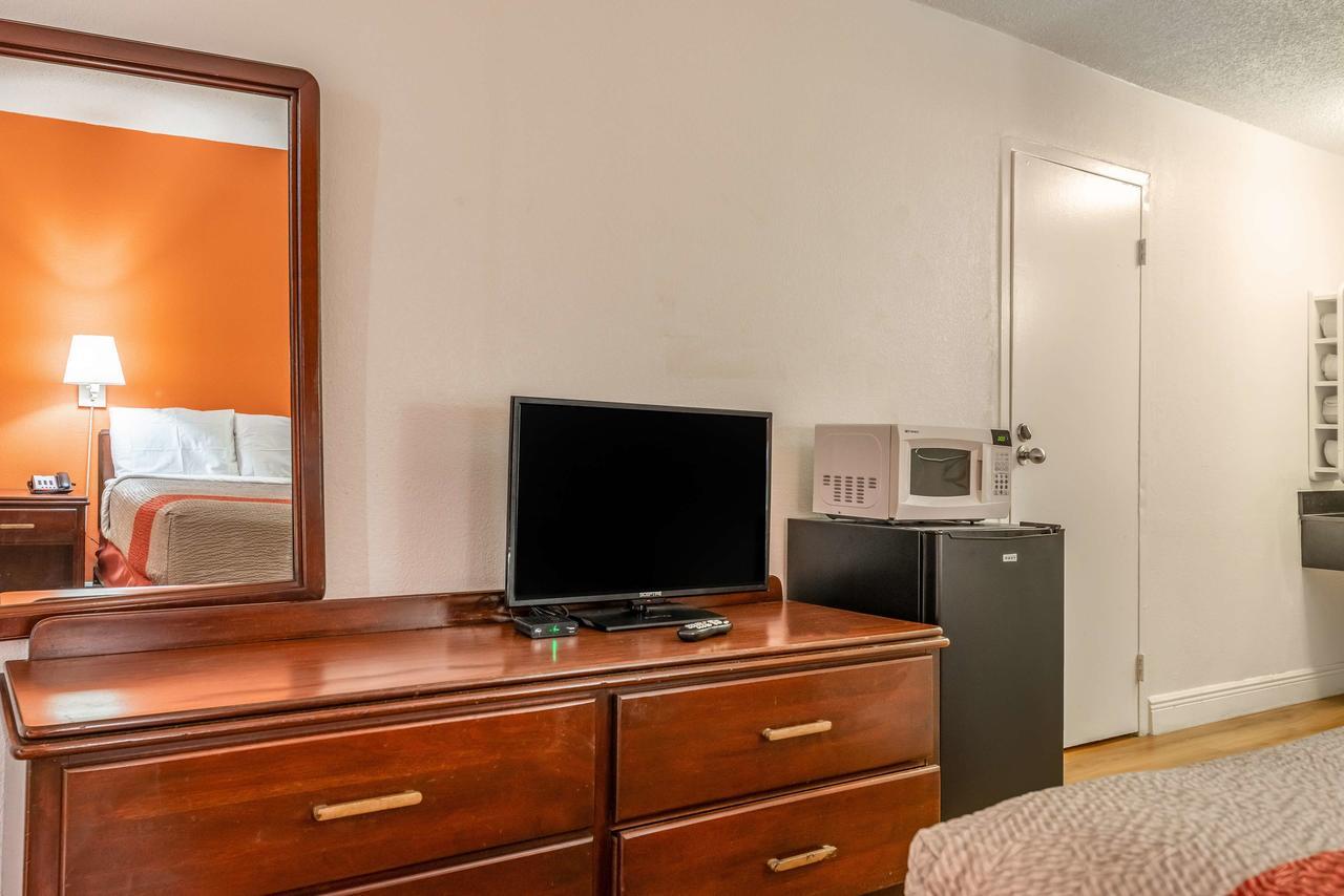 Motel 6-Natchitoches, La Ngoại thất bức ảnh